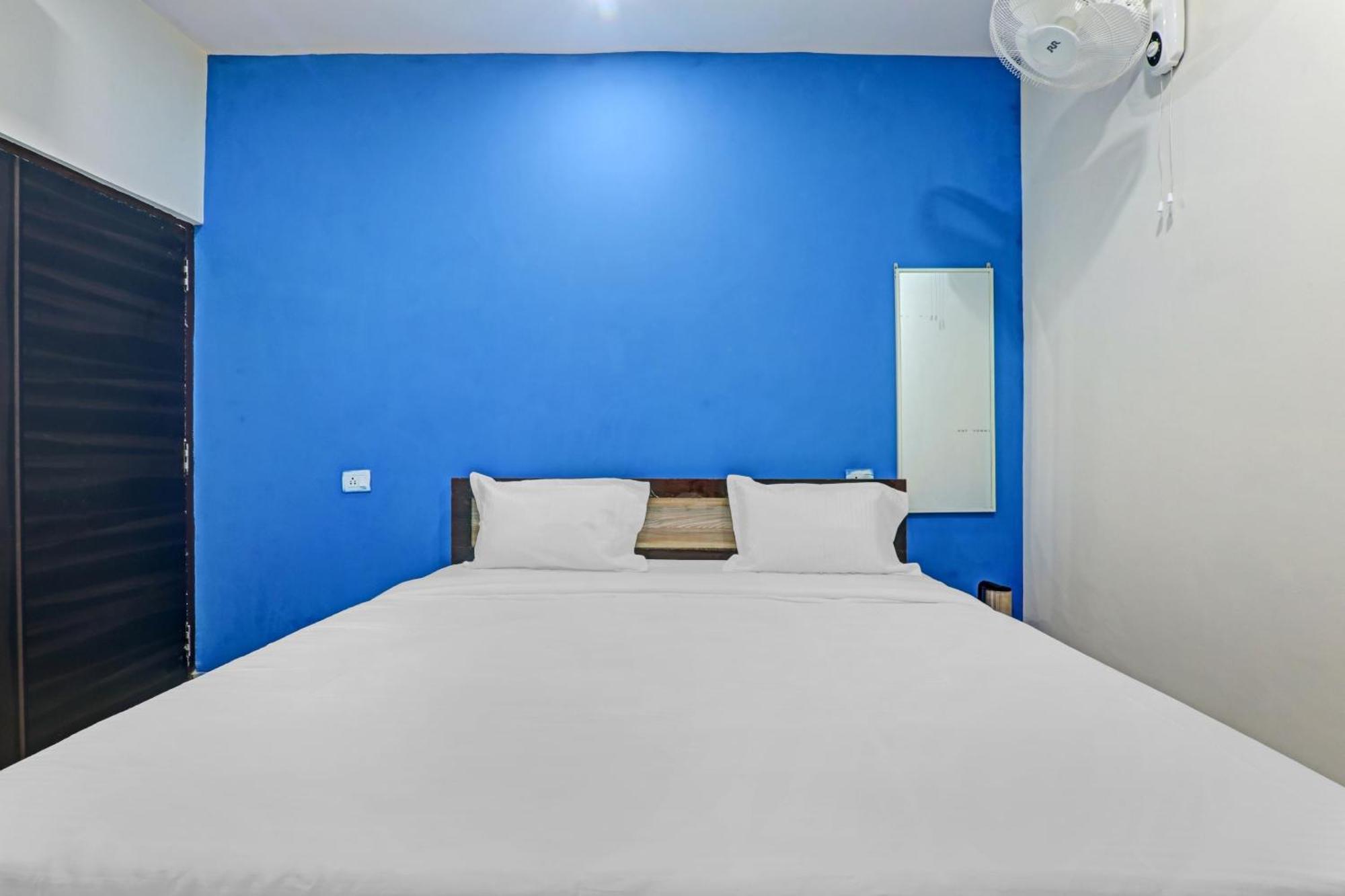 Hotel O Rudra Palace Near Phoenix United לקנאו מראה חיצוני תמונה