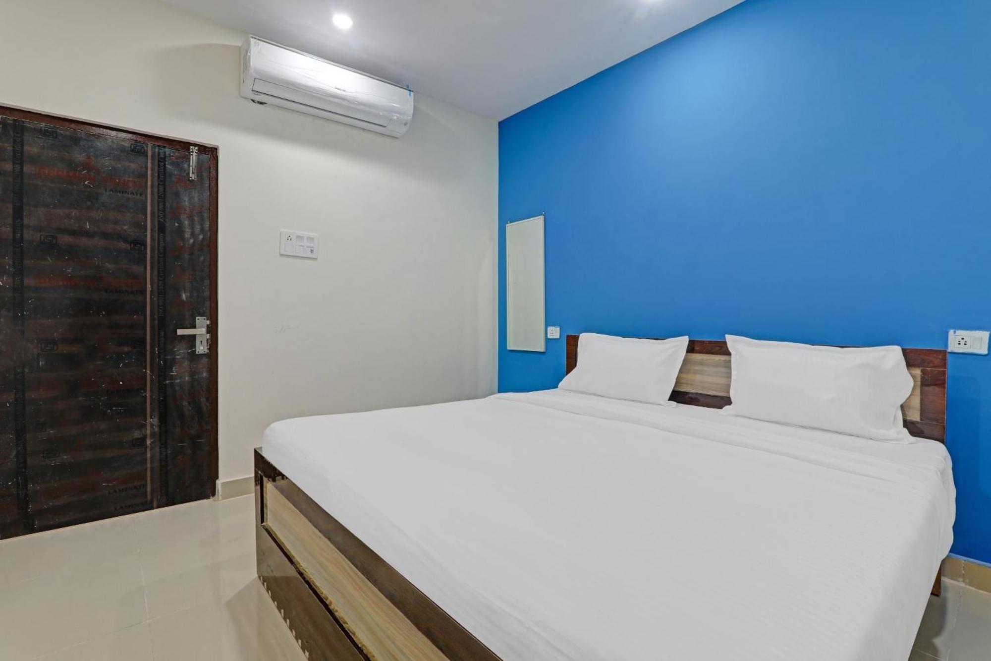 Hotel O Rudra Palace Near Phoenix United לקנאו מראה חיצוני תמונה
